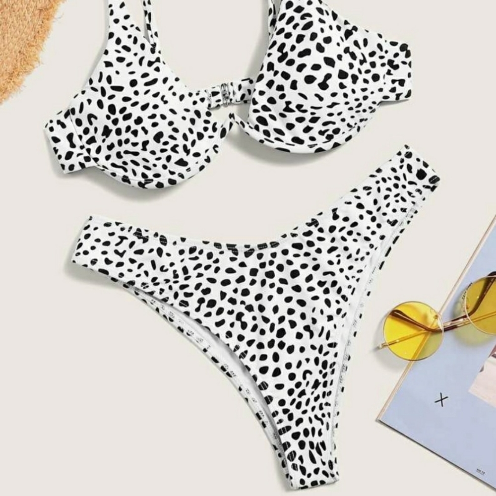 Spotted Print Underwired High Cut Bikini Swimsuit